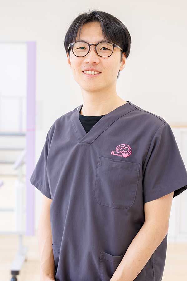 とくはら内科・脳神経内科の徳原院長